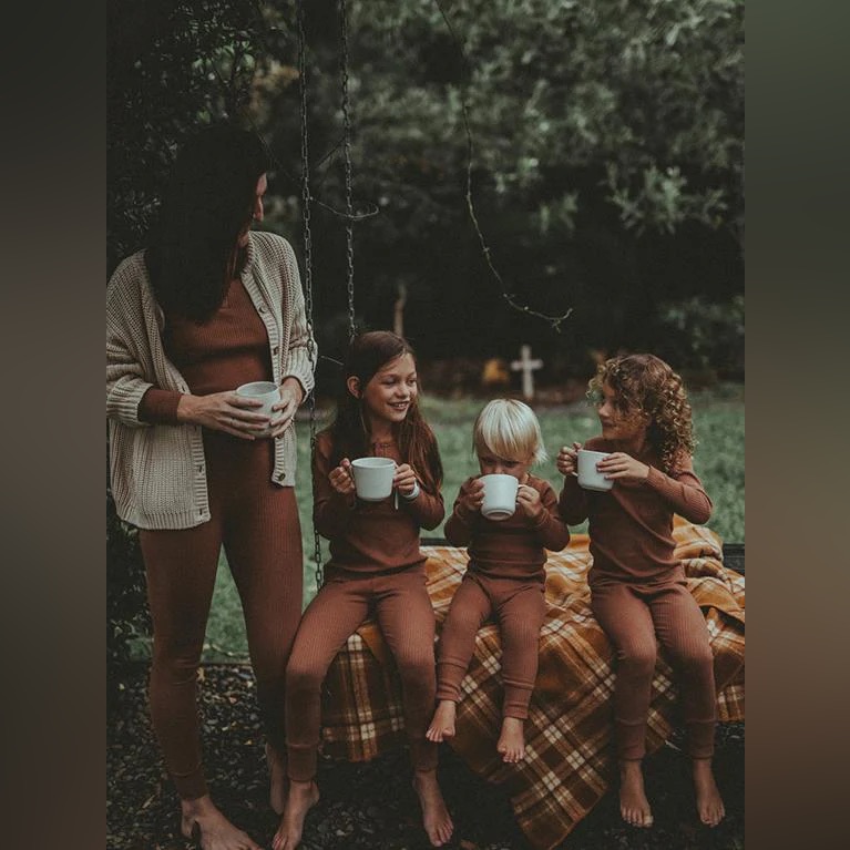 The Simple Folk Ribbed Legging In Cinnamon